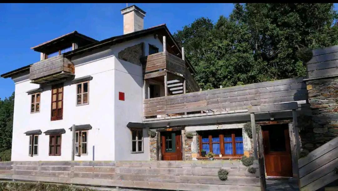 Casa Fernanda Viavelez * El Franco